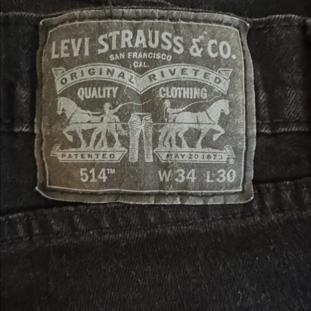 Men’s Levi’s 514 34x30” Waterless Black Jeans Cotton With Some Stretch Like New!